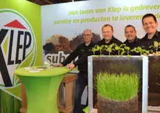 Team Klep ging vlot op de foto. Fijne service Johan Bogers, Hans Timmermans, Johan Rommers en Wim Voogt!